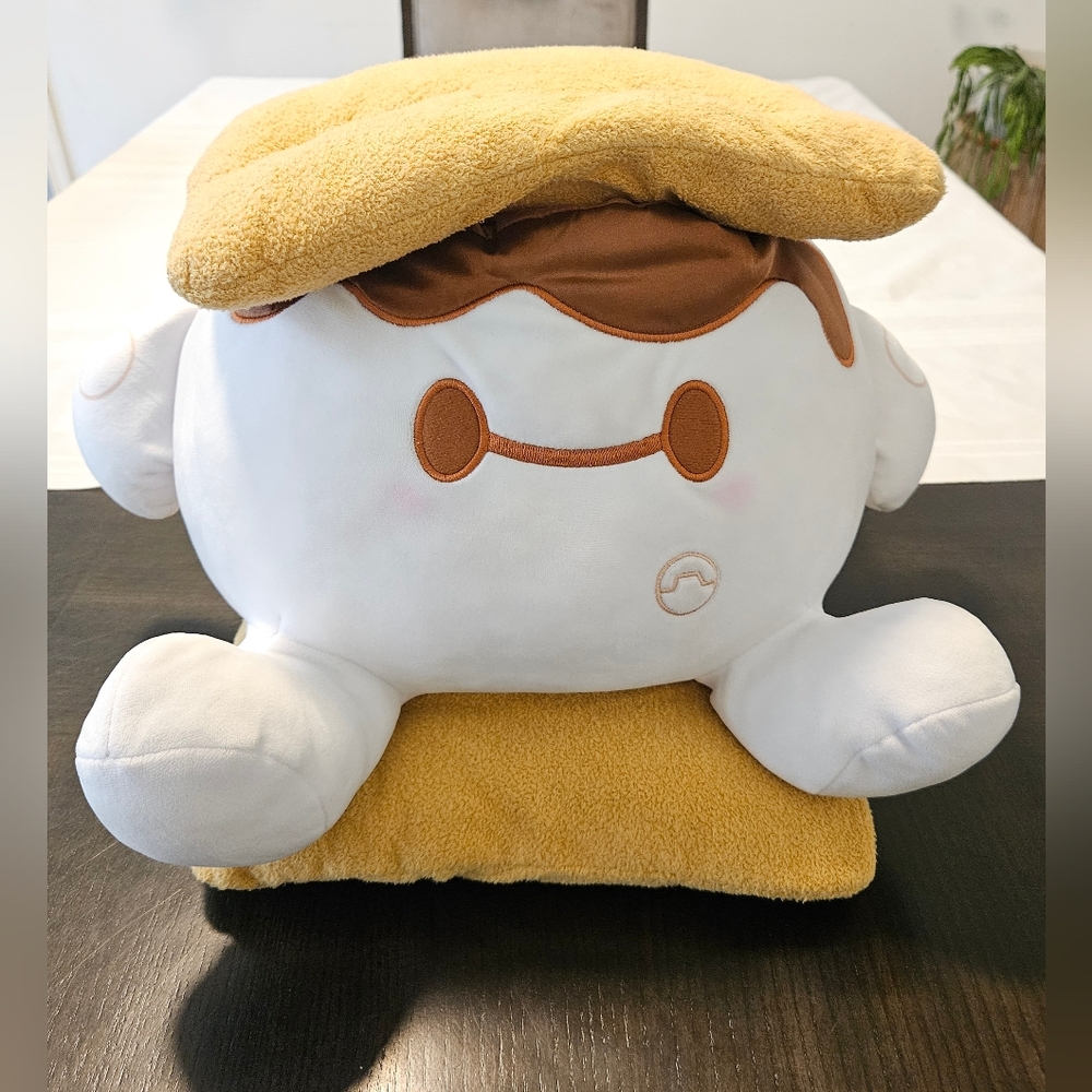 Disney Munchlings Baymax Toasted S'more Plush Scented Oversized